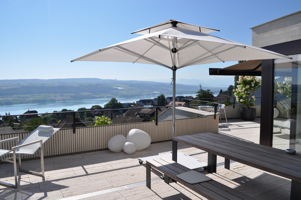 Sonnenschirm Supremo weiß quadratisch mit Winddach Balkon