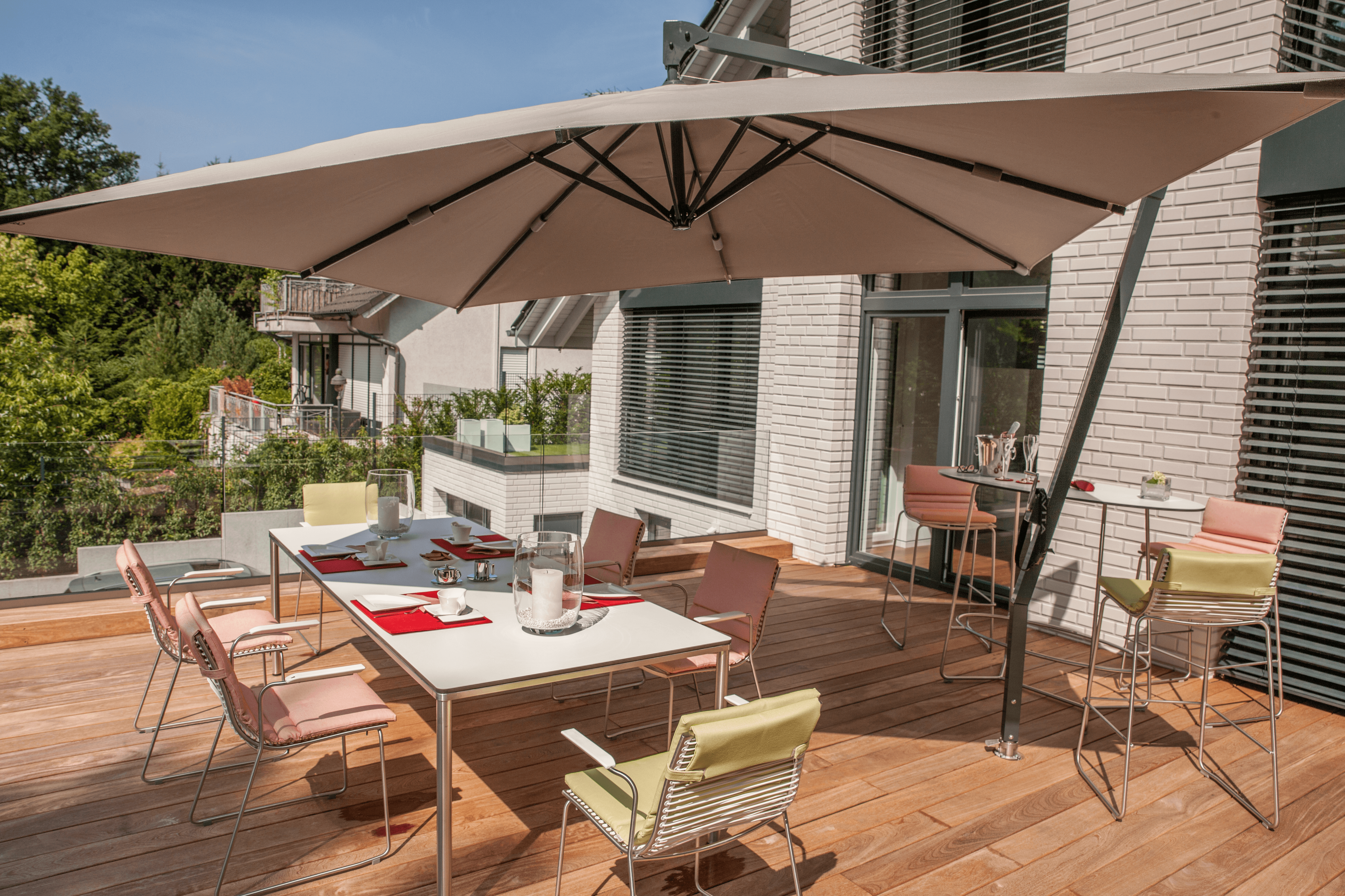 Ampelschirme von Caravita: Optimal geeignet für große Flächen